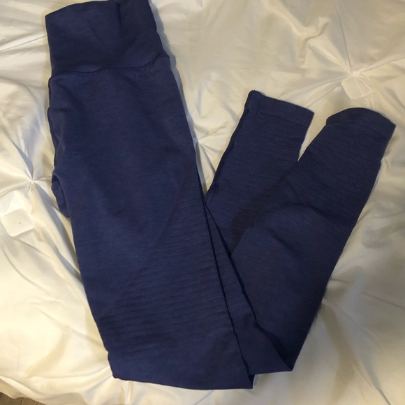 alphalete revival leggings - Picture 2 of 8